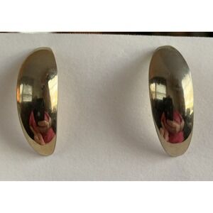 Vintage Gold Tone 1/2 Hoop Tear‎ Drop  Hoop Pierced Earrings